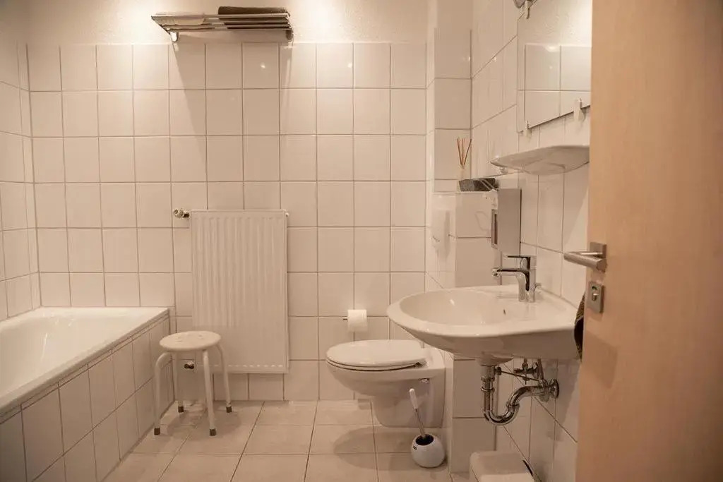 Ferienwohnung-MAJA-in-Sassnitz-fuer-2-Erwachsene-und-1-Kind-oder-3-Erwachsene