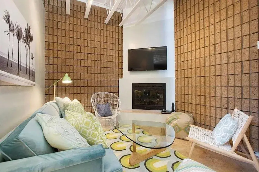 Unique 3BR Townhouse Close to the Ocean