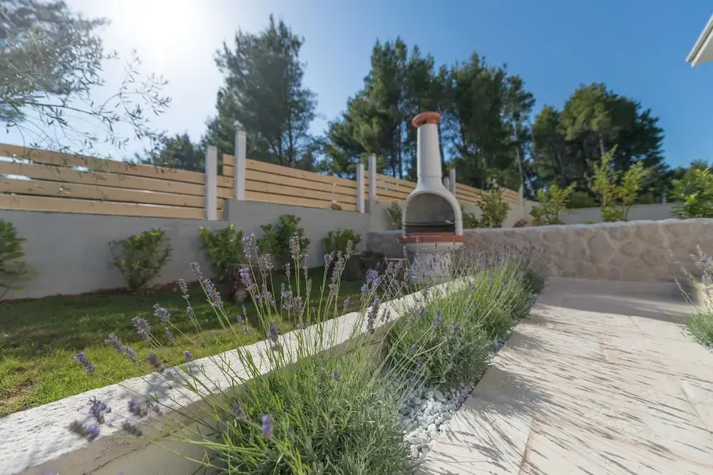 Villa With 4 Bedrooms in Pitve, With Wonderful sea View, Private Pool,