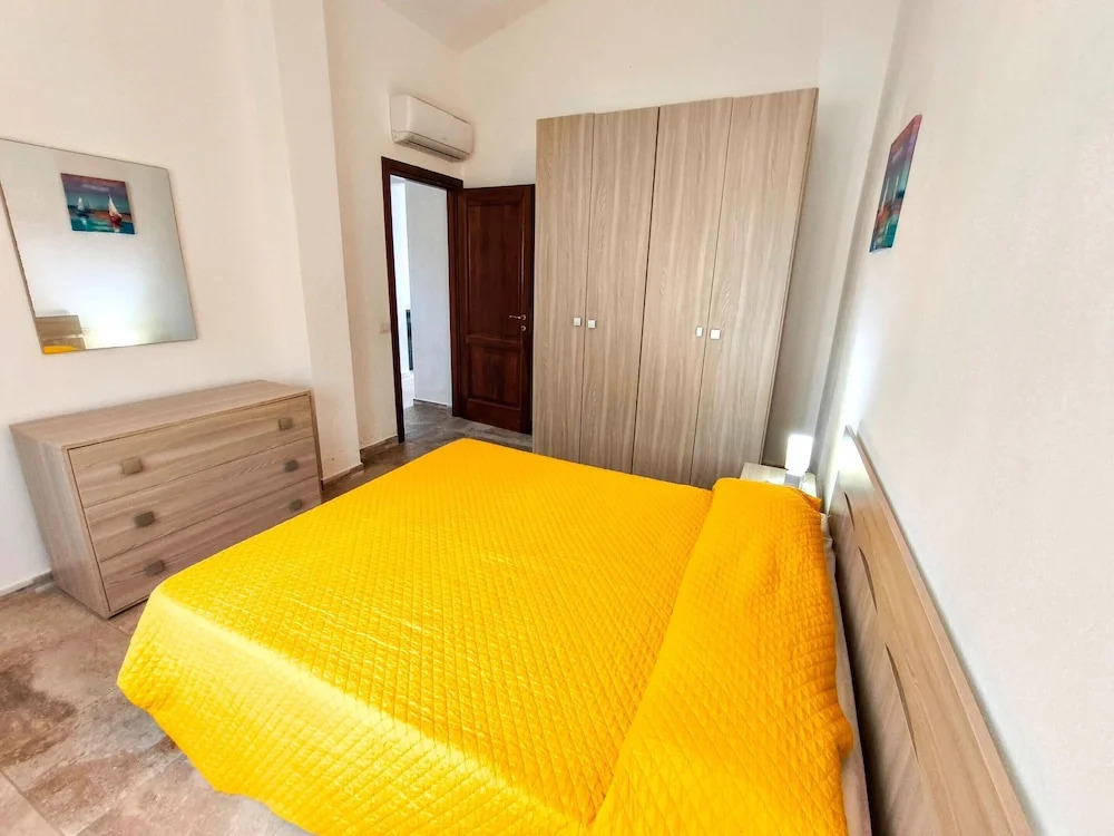 Cosy Apartment by sea Near Budoni