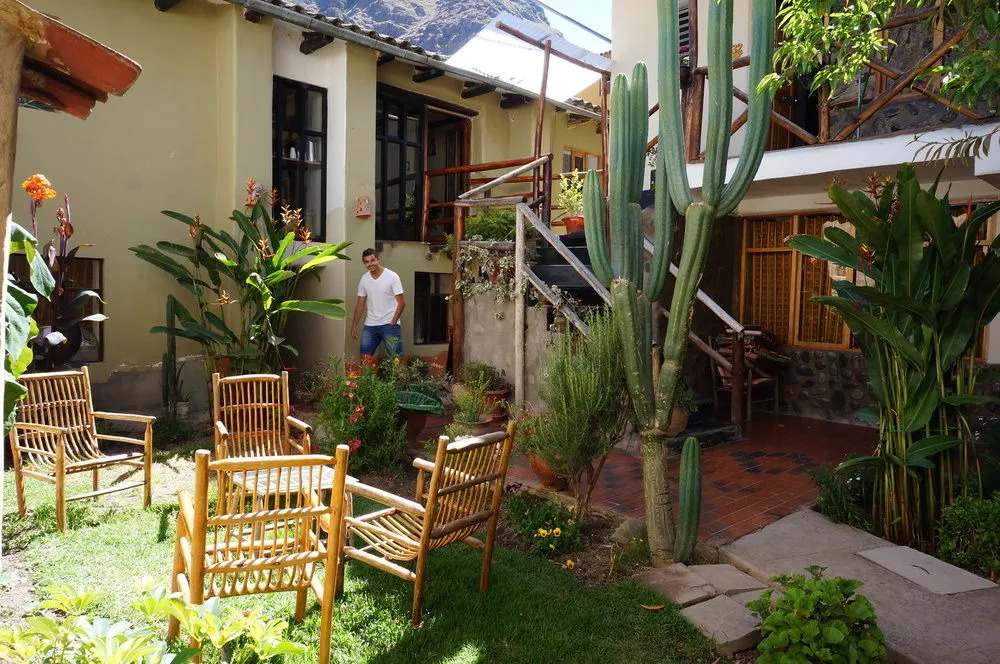 Hostal Los Andenes