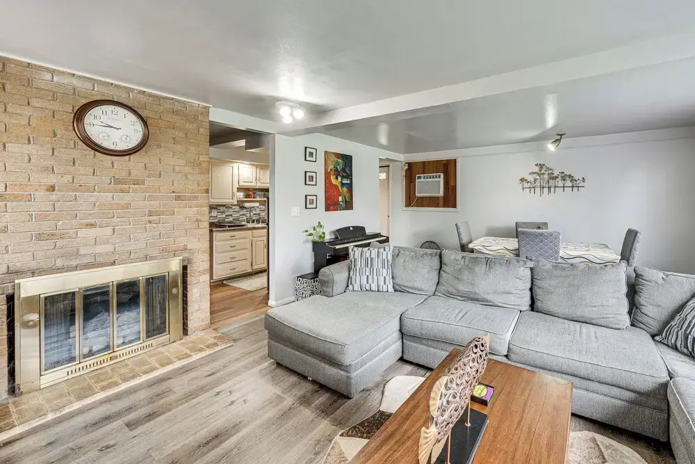 Pet-friendly Rockford Home Near Skiing & Hiking!