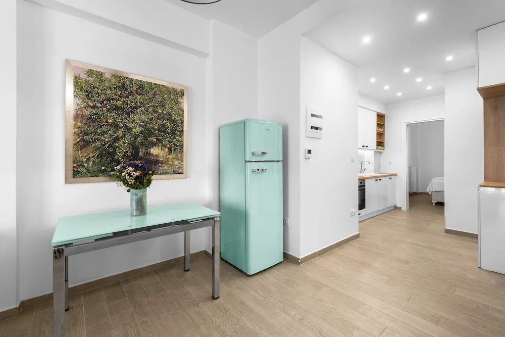 Flaneur Nilie Hospitality MGMT