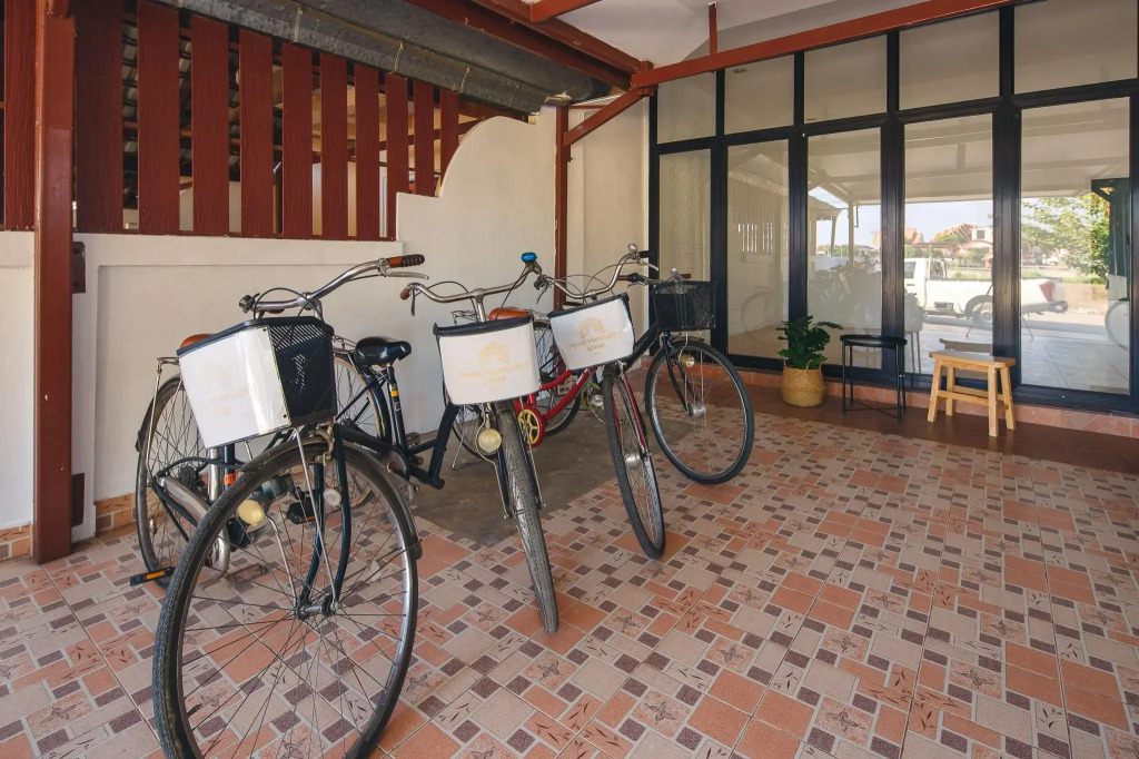 Yindee Home & Cafe