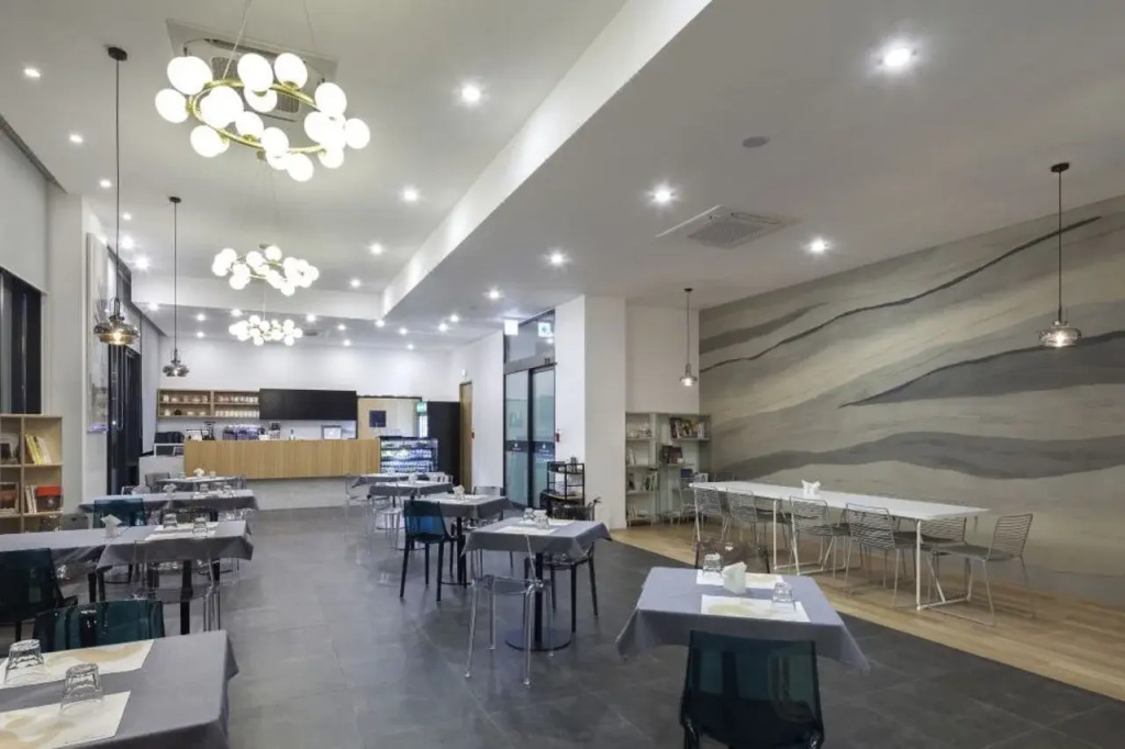 Gangneung City Hotel