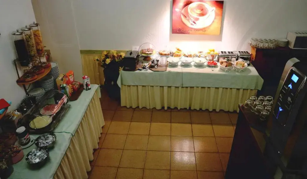 Hotel Modena old town