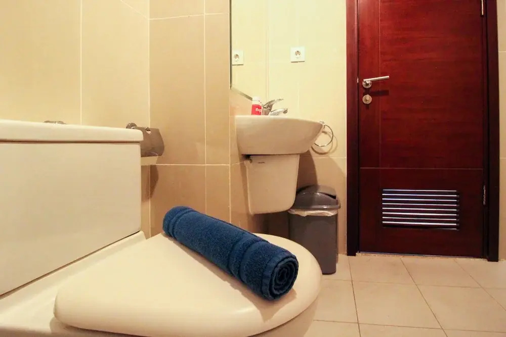 Denpasar Residence Apartment with Direct Access to Mall Kuningan City