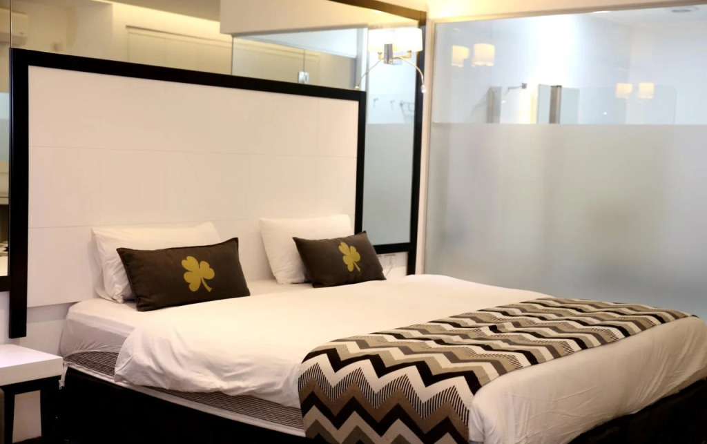 G Suites & Spa
