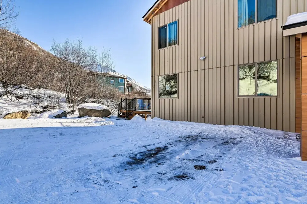 Anchorage Studio Escape ~ 14 Miles From Downtown!