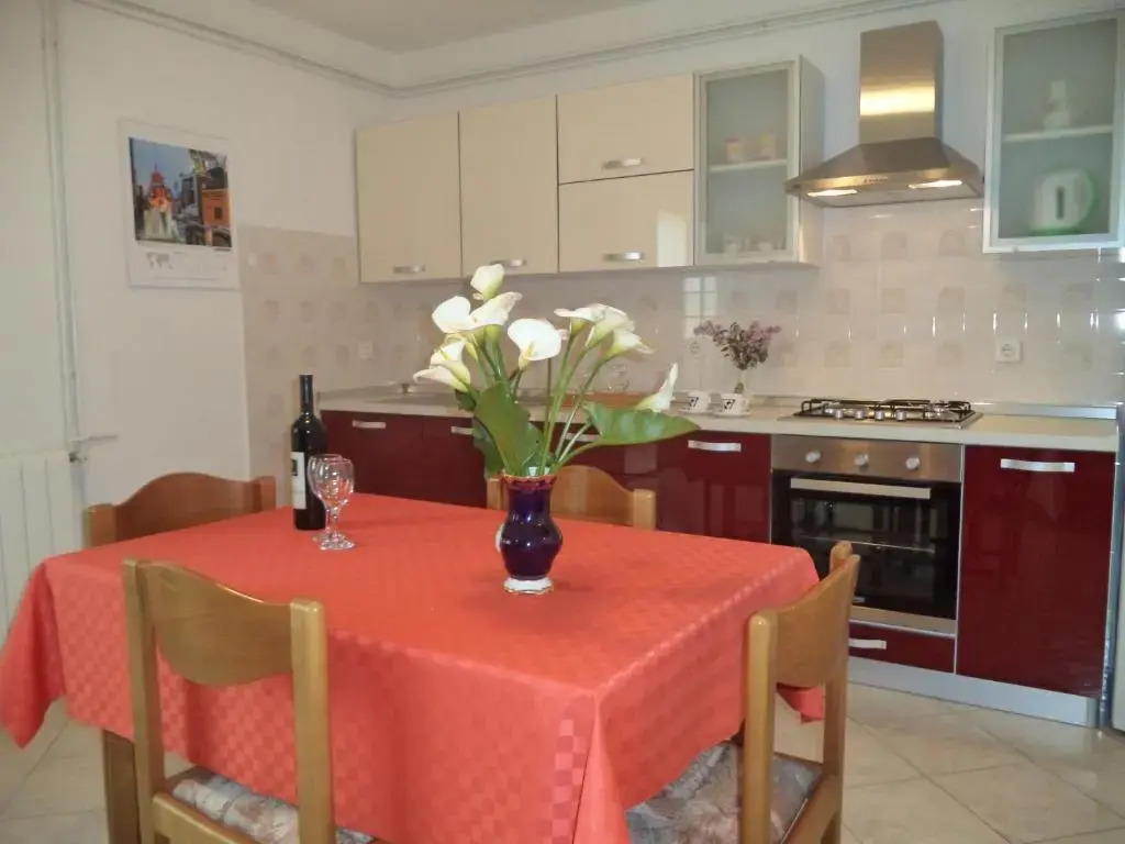 Valeriana Apartment