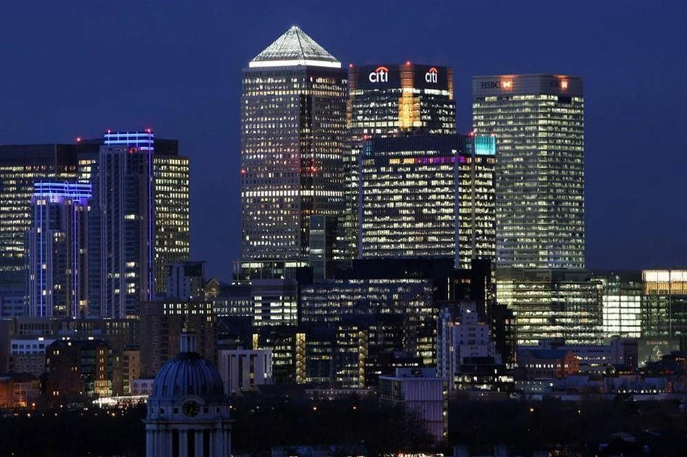 Canary Wharf Luxury Riverside Apartments