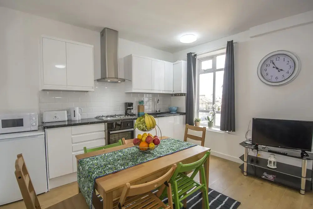 Putney Bridge Two Bedroom Apartments