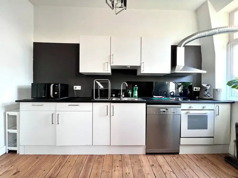 Spacious Family Apartment Midi