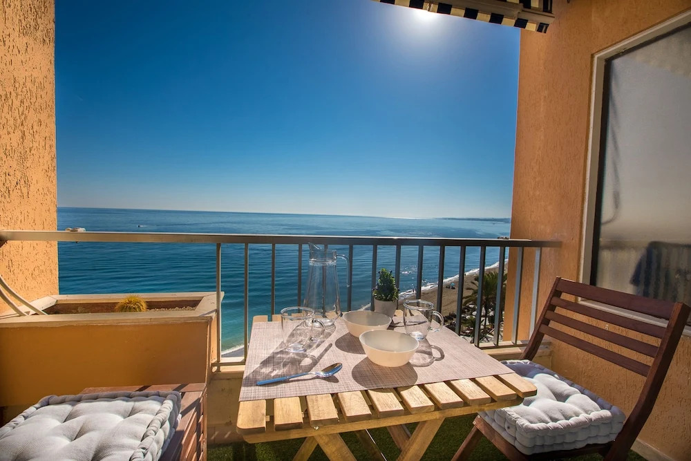 OleHolidays Diana Marbella centro Vistas al mar