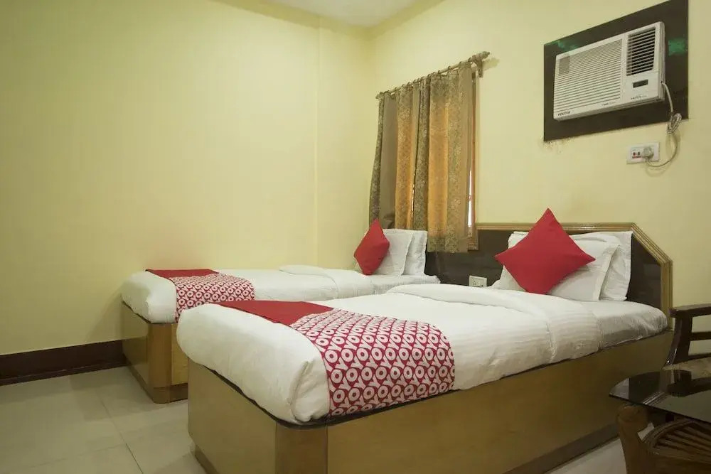 OYO 16794 Bidhan Residency