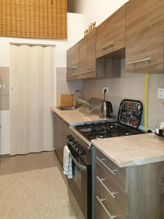 Comfortable and Homey apartment in downtown