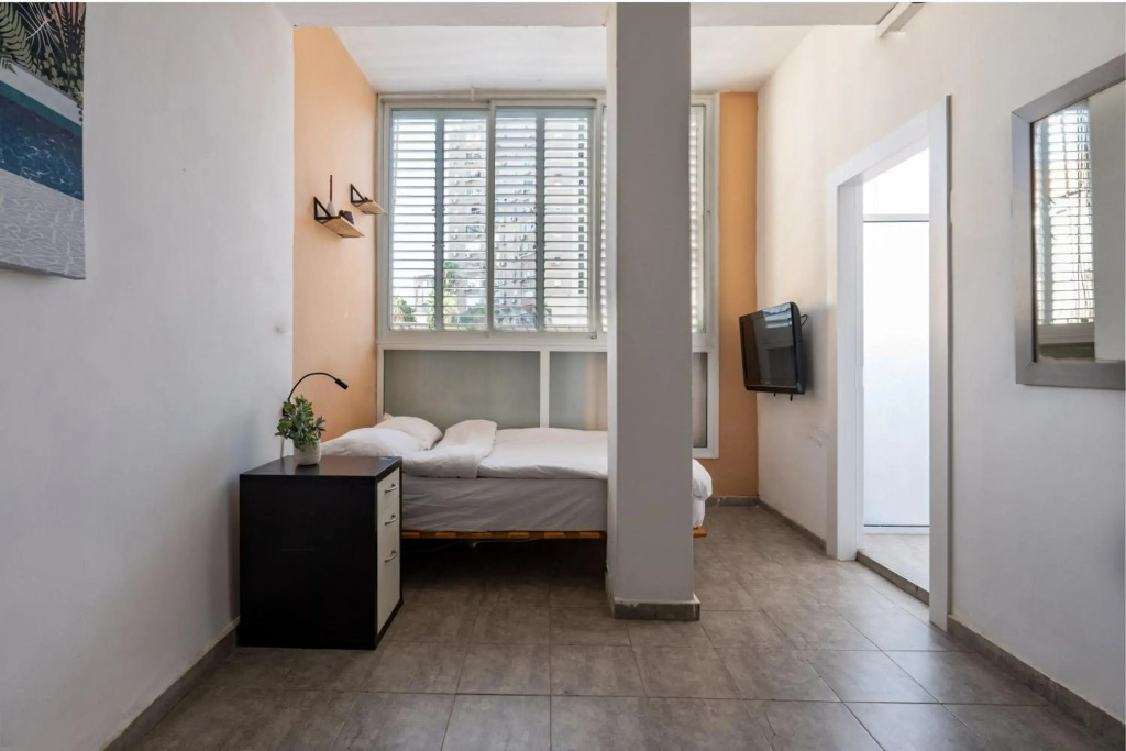 Lovely APT in Center of Ramat Gan! 10 min from TLV