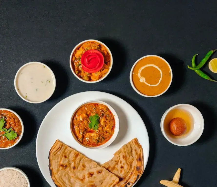 OYO 9384 Hotel Ashirwad