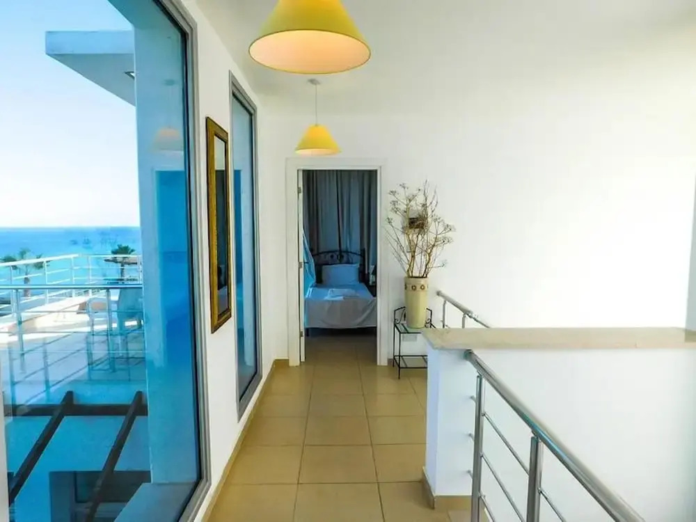 Detached Villa, Private Heated Pool, Outstanding Sea Views, Sleeps 6, Free Wifi