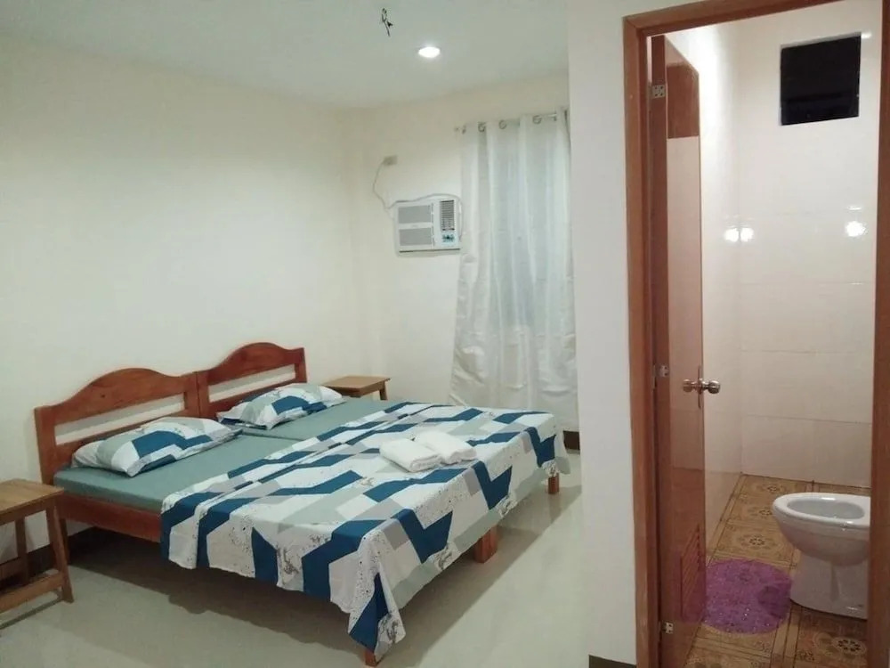 Junie Pension House