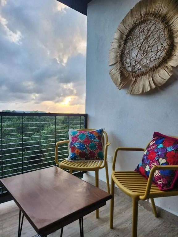 ¡bello Zen PH 2 Terraces for 4 People!