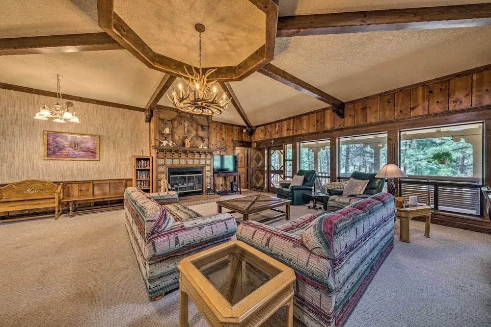 House of Angels Retreat w/ Deck Near Winter Park