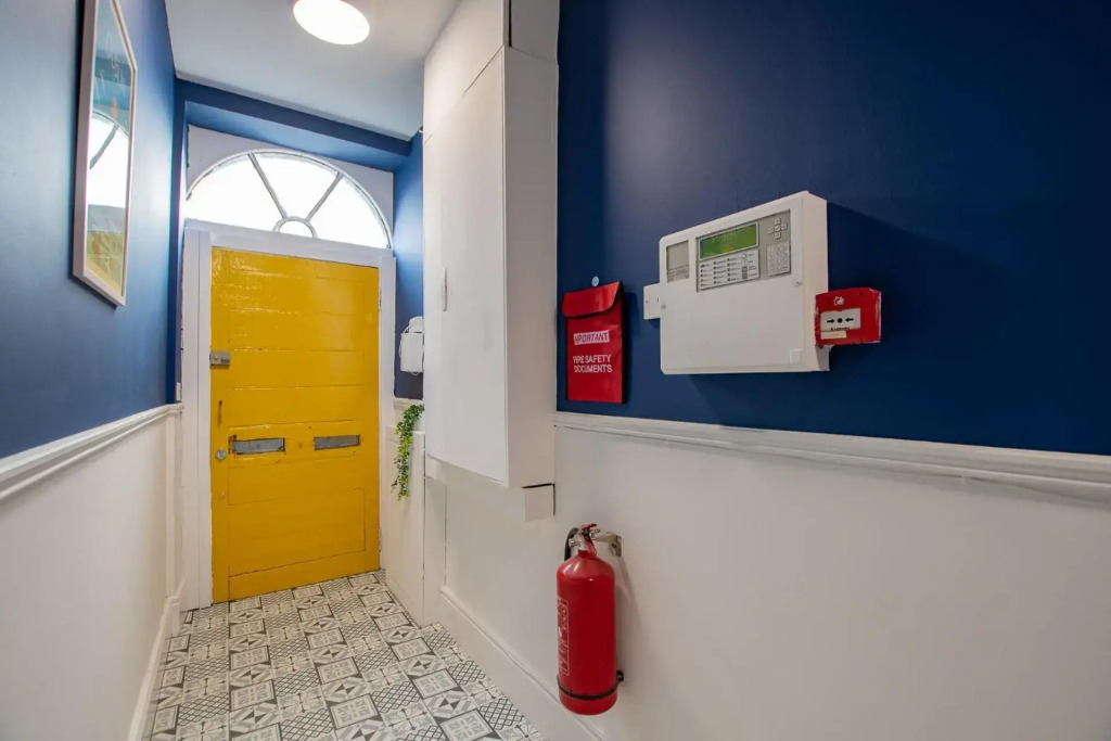 Dublin City Center, 15 Beds, Sleeps 18