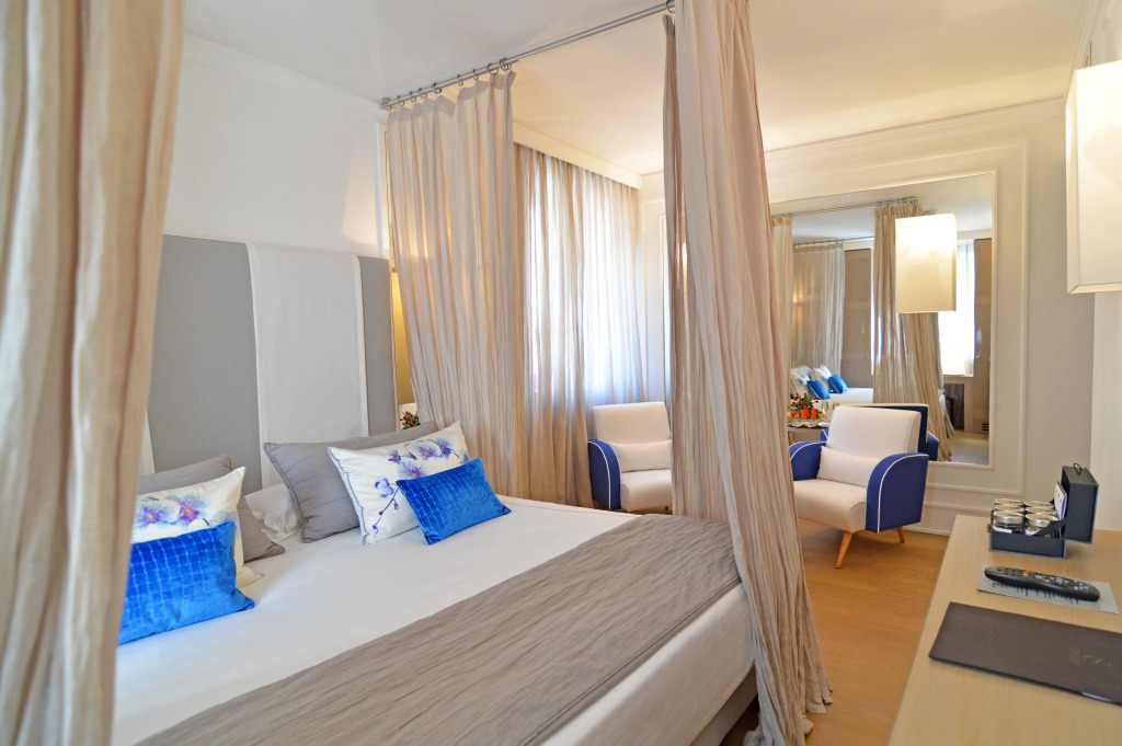 Eight Hotel Paraggi
