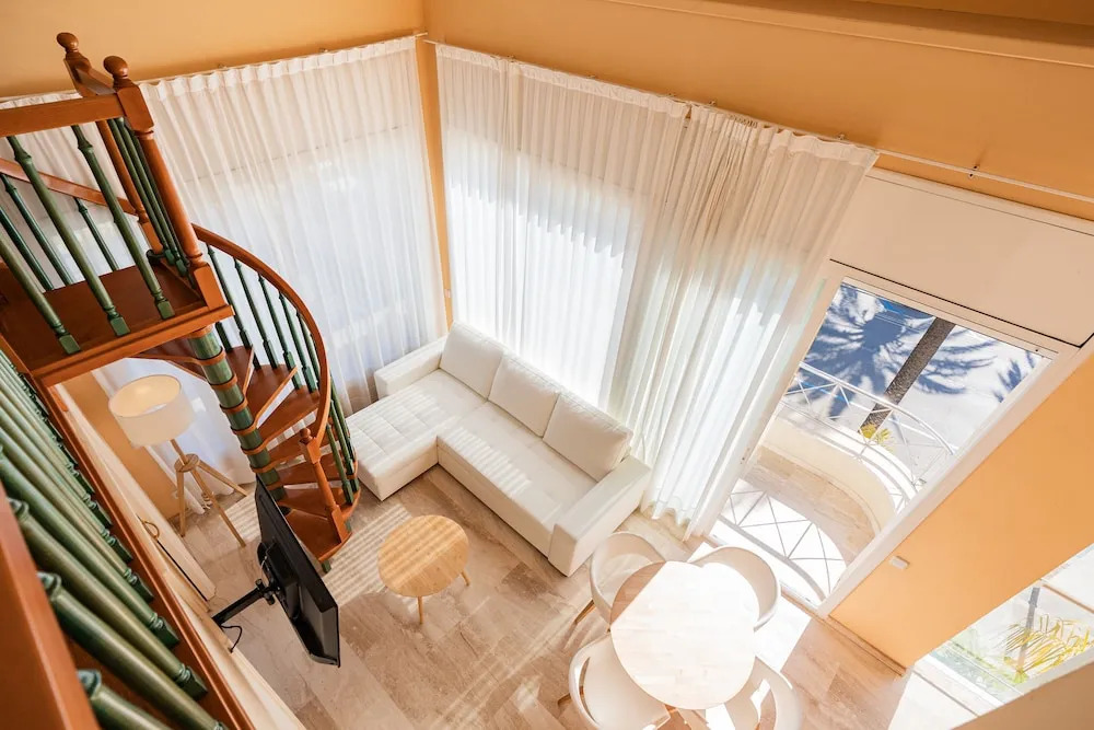 MAREA Hotel