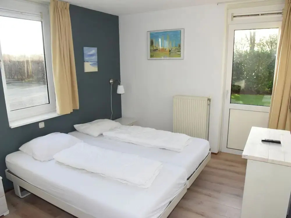 Well Kept Apartment with Whirlpool near Sea on Texel