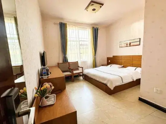 Lanping Huaxin Homestay