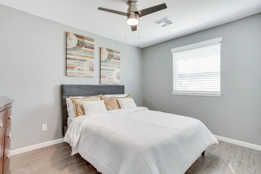 Edmond Home Near Colleges, Lakes, & Shopping!
