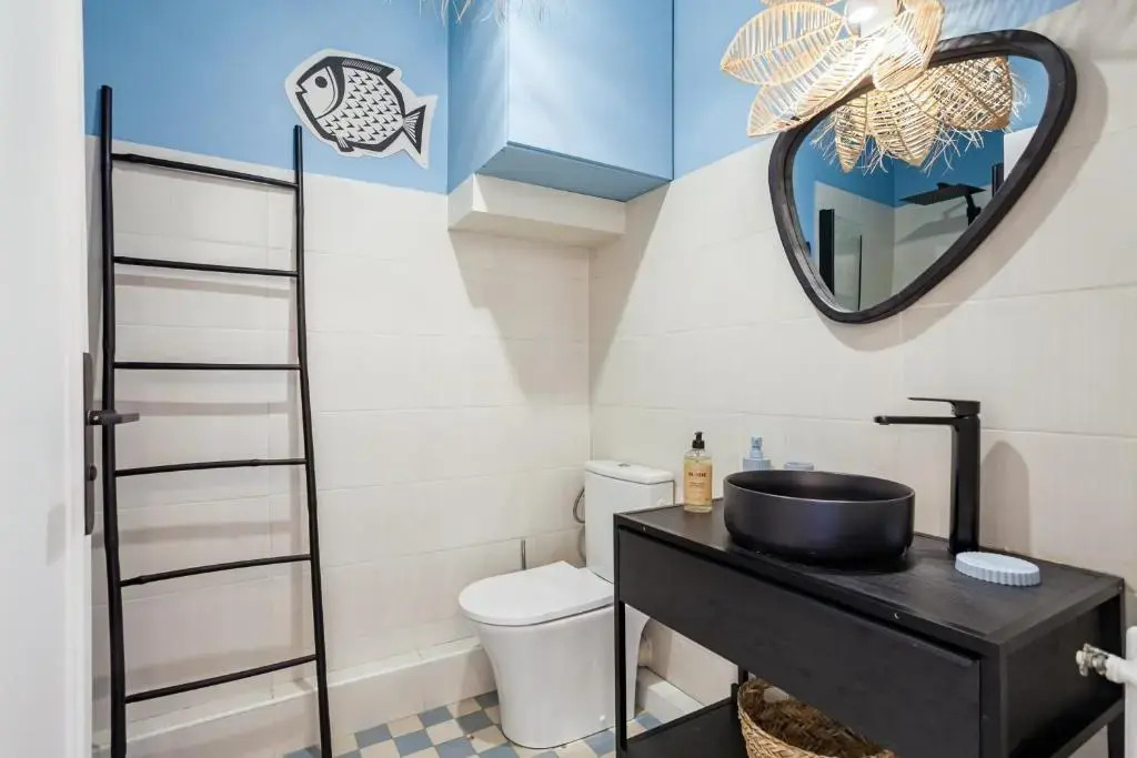 PREMIERE LIGNE - Bel appartement en 1ère ligne du Vieux e