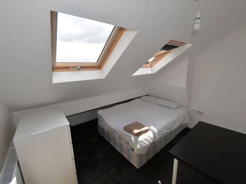 Modern Holiday Home in Coventry Near the Centre