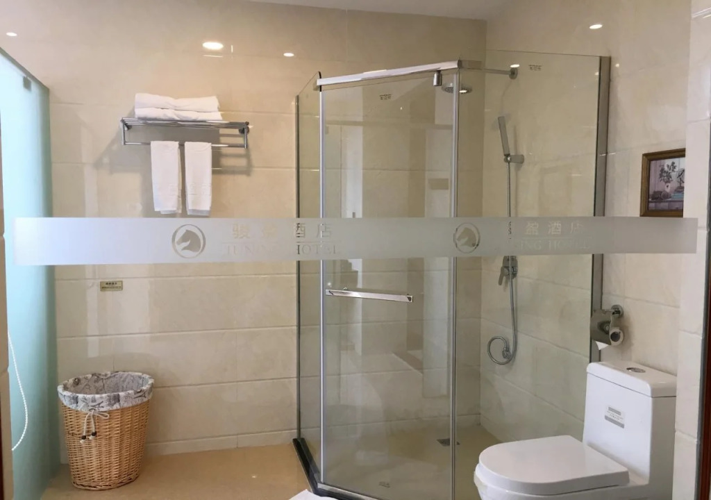 SB Junying Hotel