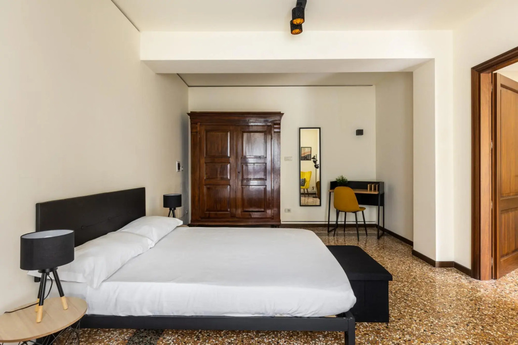 Casa Ambrosini Apartments by Wonderful Italy