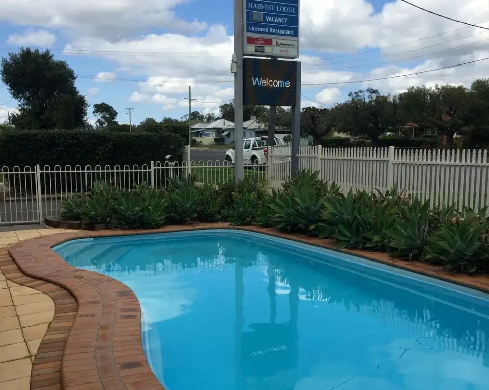 Comfort Inn Harvest Lodge