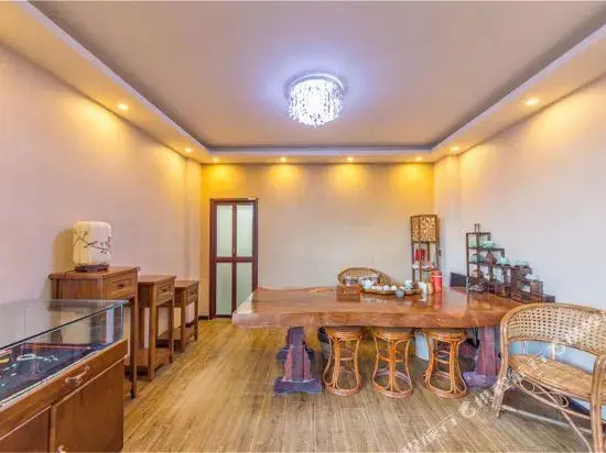 Zhuyuxuan Inn