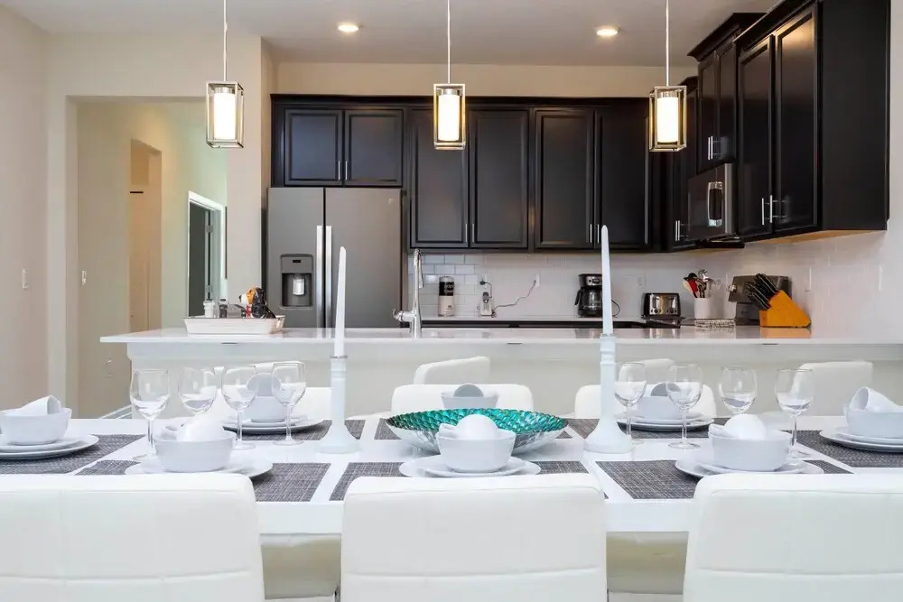 1133 DL - Chic Pet-friendly 3BR Townhome: 8 Guests