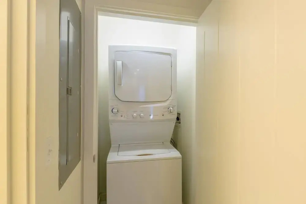 Peachtree Apartments by Avalon Suites