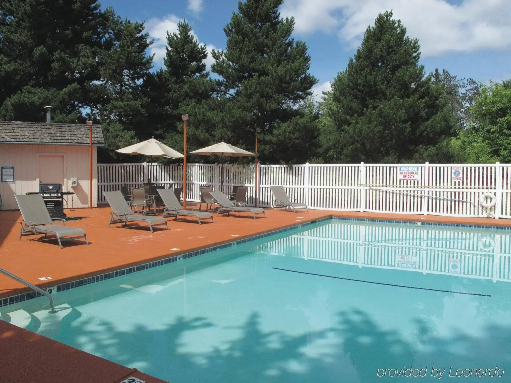 Best Western Plus Parkway Inn