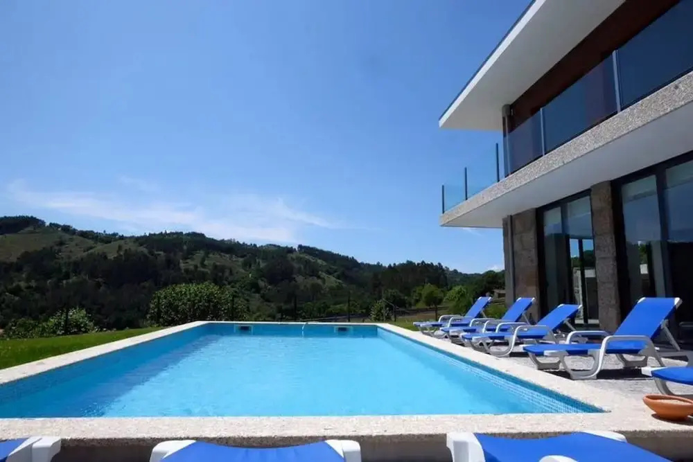 Luxurious Villa in Vieira do Minho - Private Pool