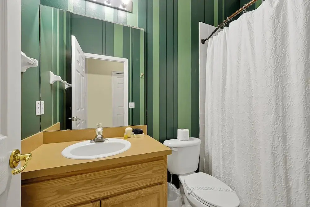 234 Kildrummy DR. Davenport, 4bed