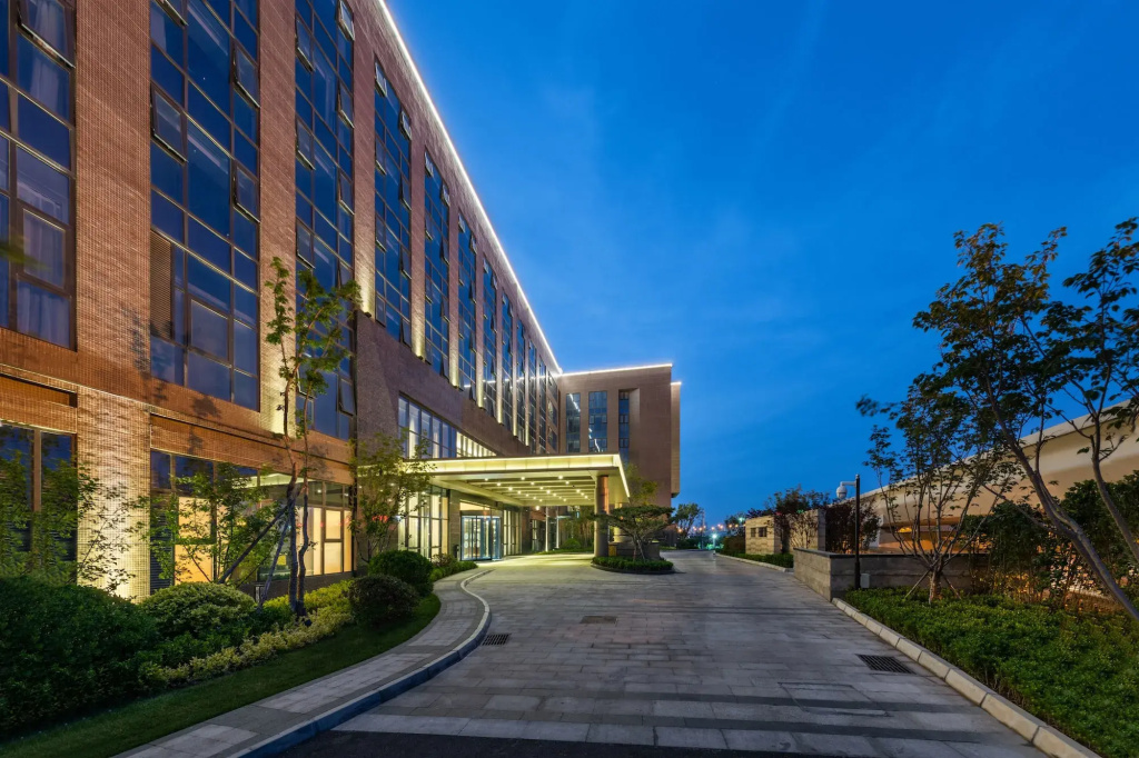 Novotel Qingdao New Hope