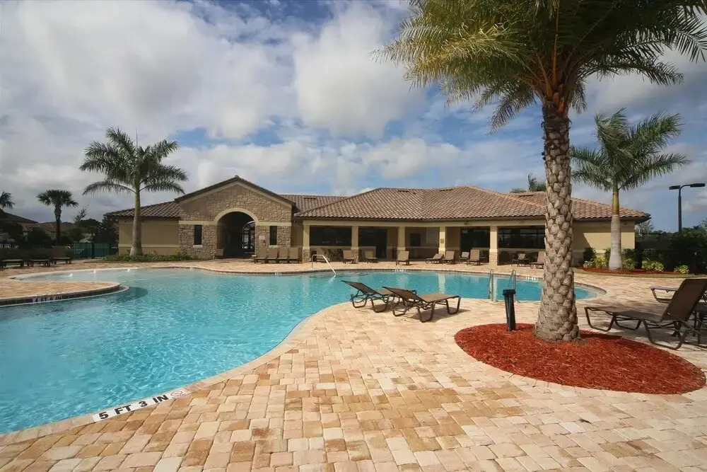 Golf Course Views 2 Bedroom Condo Located in River Strand Golf & Country Club 2 Condo by Redawning
