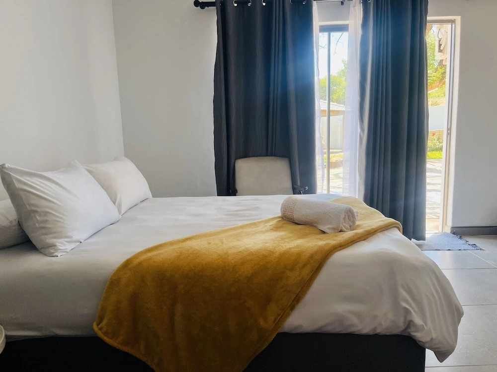 Room in B&B - Trendybliss Guest House - N0296