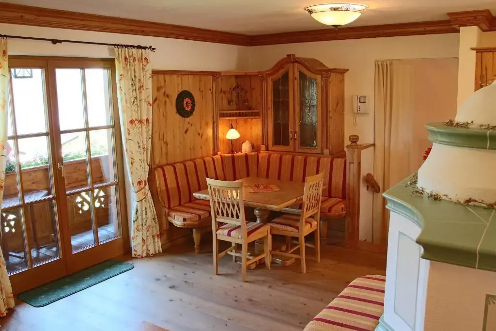 Ferienwohnung Schossleitner - der Wohlfühl-Ansitz am Wolfgangsee mit Weitblick