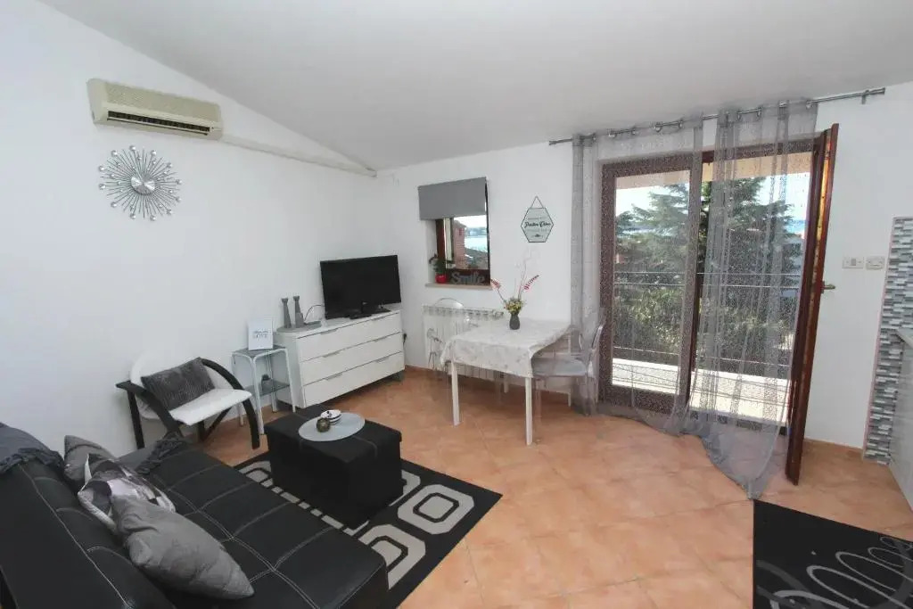 Apartments Villa Nikola