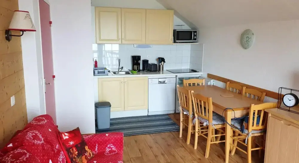 Apartment with 2 Bedrooms in Valmeinier, with Wonderful Mountain View, Shared Pool, Terrace - 300 M From the Slopes