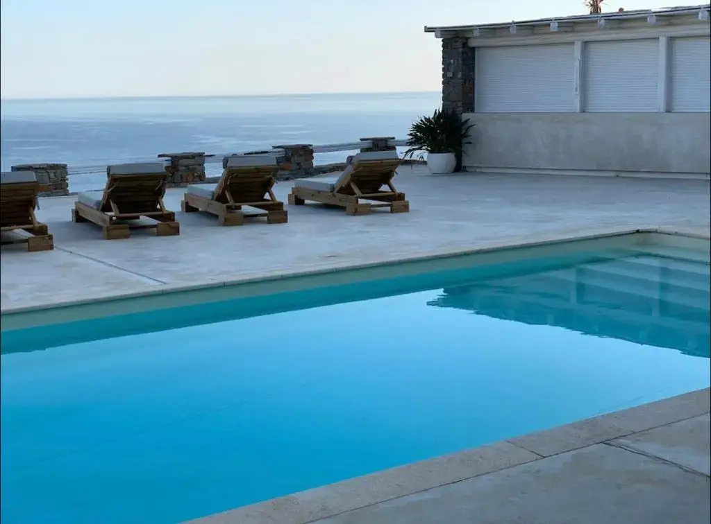 Petra House Kea 12776742